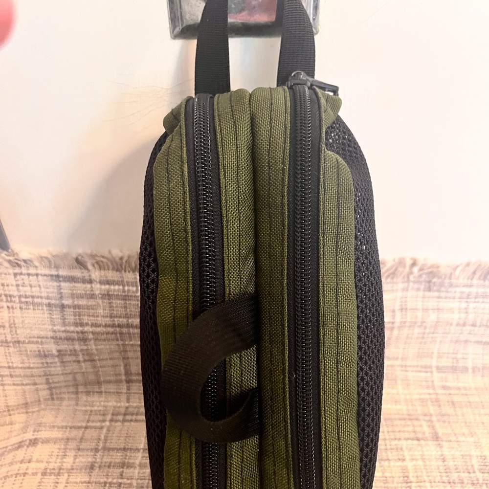 Tom Bihn Large Snake Charmer